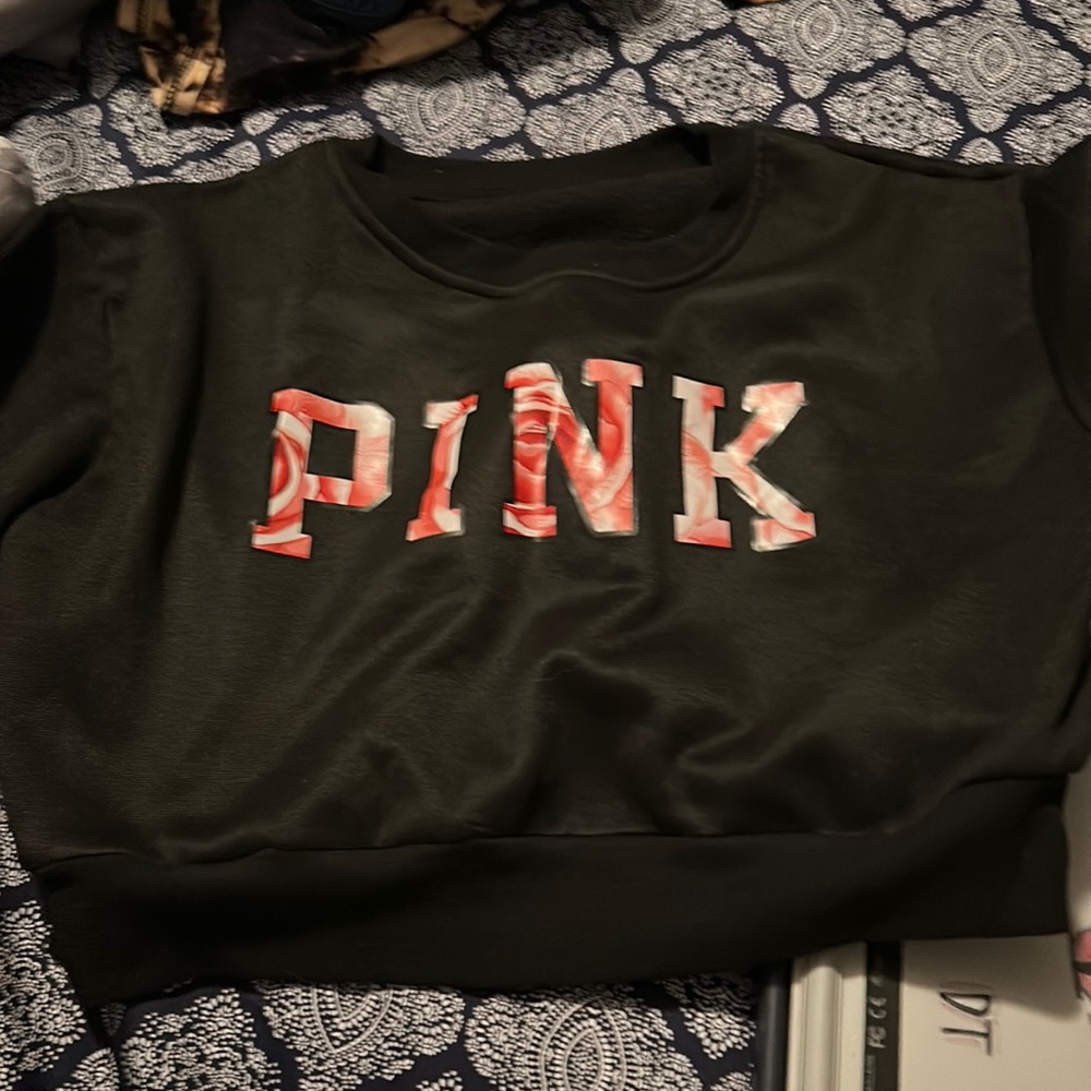 black PINK cropped sweater